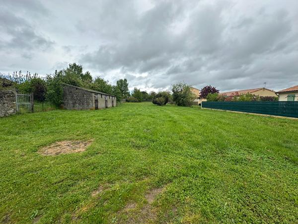 Terrain constructible 1310 m²