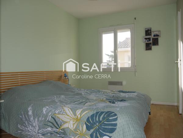 Maison 3 chambres, jardin intime et piscine dans le lotissement