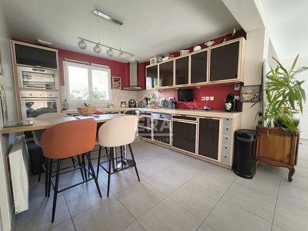 Maison coup de coeur 148m² - 4 chambres dont 1 de plain-pied - garage - Villaret