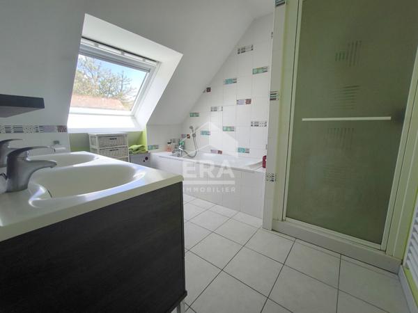 Maison coup de coeur 148m² - 4 chambres dont 1 de plain-pied - garage - Villaret