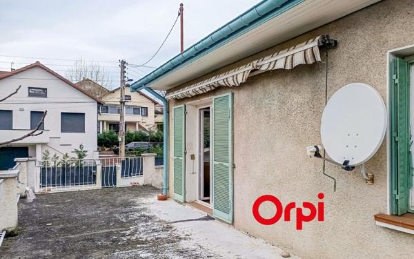 Maison à vendre    6 pièces • 132 m2 Pierre-Bénite