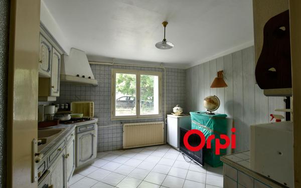 Maison à vendre    6 pièces • 132 m2 Pierre-Bénite