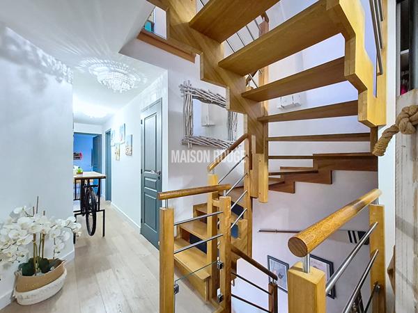 Coup de coeur à Plouër-sur-Rance : élégante maison en pierres, 5 chambres, piscine et jardin paysager - À visiter absolument !