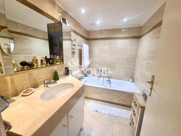 APPARTEMENT À VENDRE DE 4 PIÈCES DE 99,00 M²