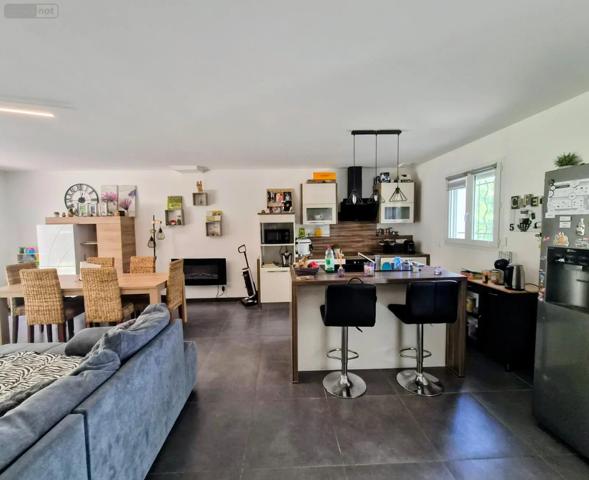 Achat - Maison Vidauban 83550 4 pièces 87 m 2 1300 m 2