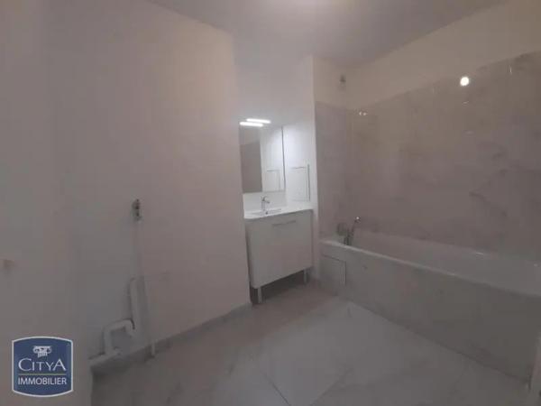 Appartement à louer 3 pièces 56.52m²