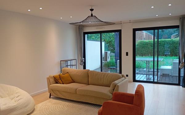 Maison à louer    5 pièces •  Saint-Jacques-de-la-Lande