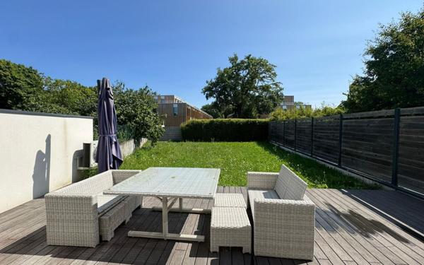 Maison à louer    5 pièces •  Saint-Jacques-de-la-Lande