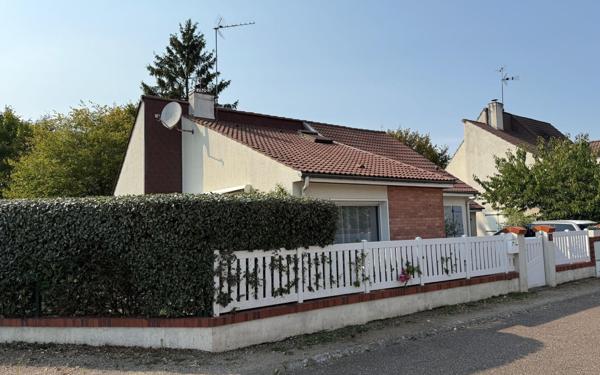 Maison à vendre    6 pièces •  Saint-Denis-en-Val