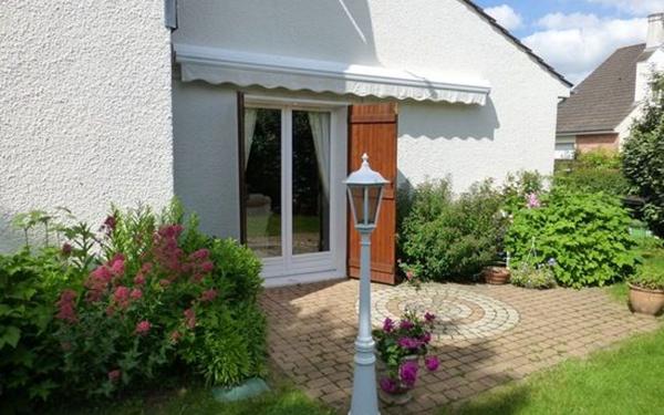 Maison à vendre    6 pièces •  Saint-Denis-en-Val