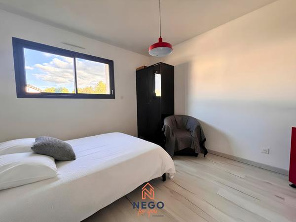Maison contemporaine de 2021 - 132 m2 - Garage - Jardin arboré de 349 m2 Montreuil juigné