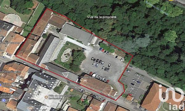 Immeuble à vendre 3 052 m² Montréjeau