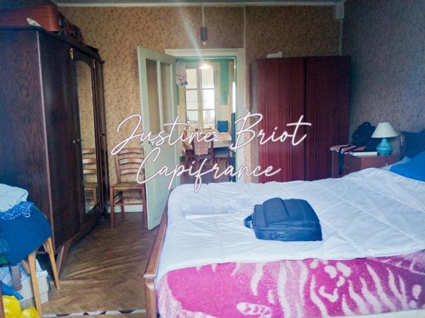 🏡 Maison à rénover avec grand terrain – fort potentiel !