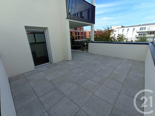 Appartement F4 à vendre  4 pièces - 85,60 m 2   CHARTRES  - 28