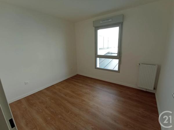Appartement F4 à vendre  4 pièces - 85,60 m 2   CHARTRES  - 28