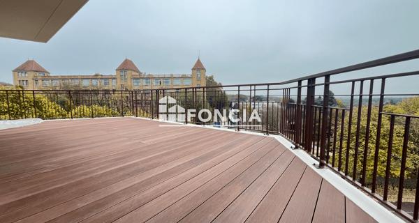 Location Appartement meublé 3 pièces 100.02 m² - Sceaux 92330