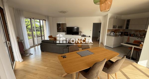 Location Appartement meublé 3 pièces 100.02 m² - Sceaux 92330