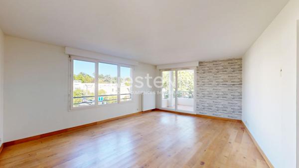 Appartement Châtenay-Malabry 4 pièce(s) 83.88 m2 ; Arboretum ; Calme ; Box ; Terrasse