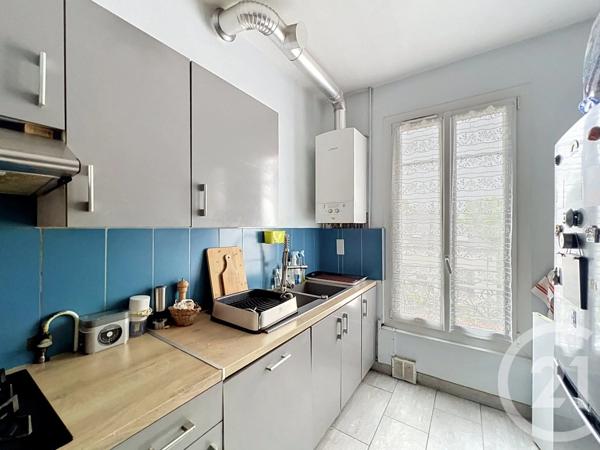 Appartement F3 à vendre  3 pièces - 63,27 m 2   CHOISY LE ROI  - 94