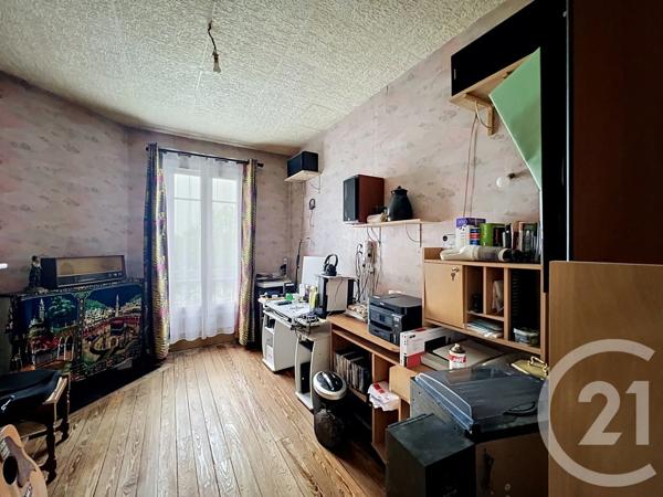 Appartement F3 à vendre  3 pièces - 63,27 m 2   CHOISY LE ROI  - 94