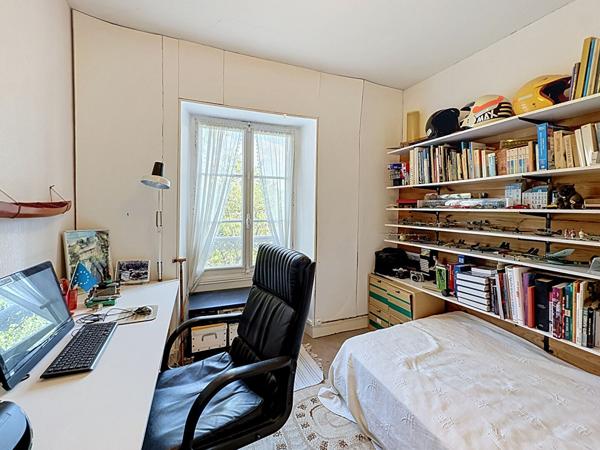 Maison ancienne Nazelles Négron 128 m²