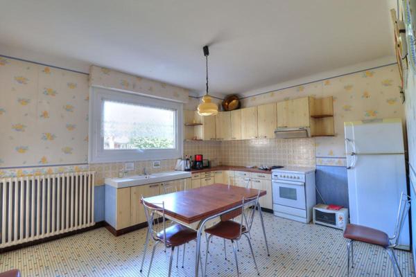 Maison Sainte Ouenne 5 pièce(s) 132 m2