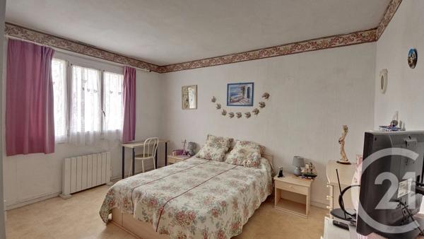Maison à vendre  8 pièces - 153,59 m 2   LE BLANC MESNIL  - 93