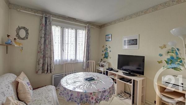Maison à vendre  8 pièces - 153,59 m 2   LE BLANC MESNIL  - 93