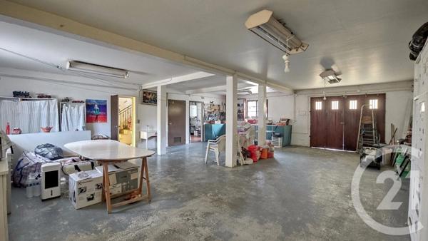 Maison à vendre  8 pièces - 153,59 m 2   LE BLANC MESNIL  - 93