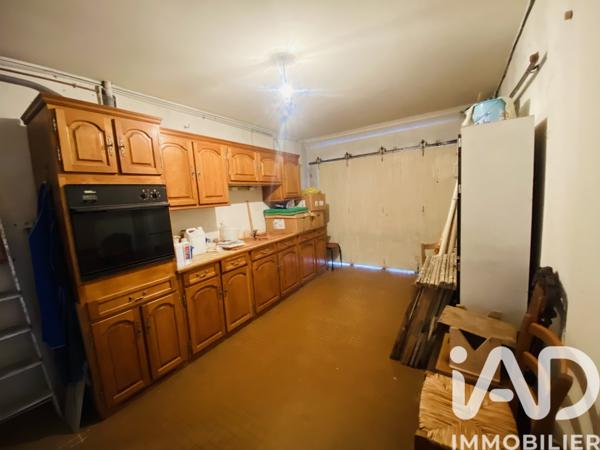 Maison à vendre 5 pièces 151 m² Saint-Barthélemy-d'Anjou