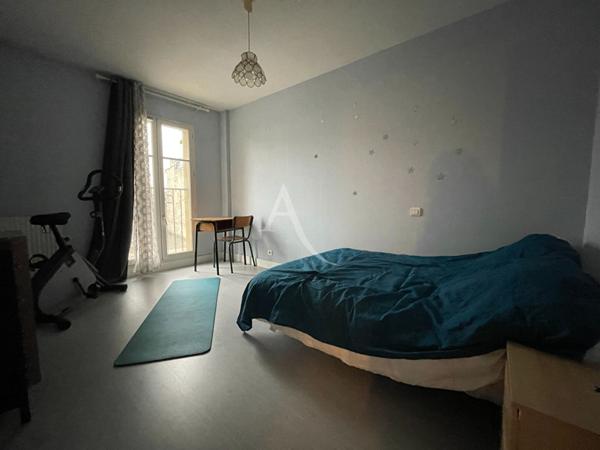 Appartement meublé récent à Saintes ville de 72 m2