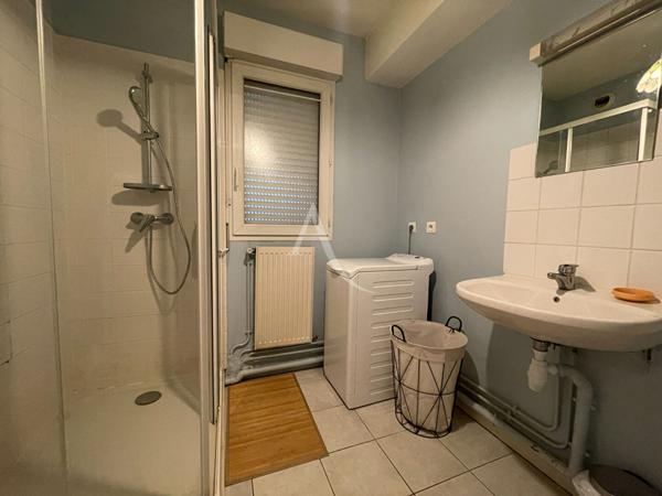Appartement meublé récent à Saintes ville de 72 m2