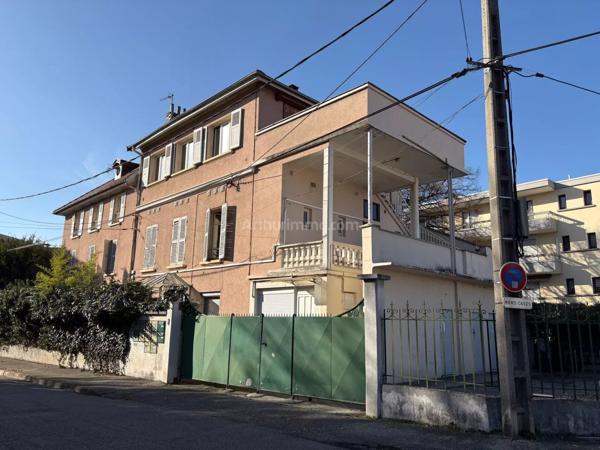 Vente Appartement 1 pièces 30 m2 à Saint-Martin-d'Hères