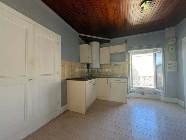 Vente Appartement 1 pièces 30 m2 à Saint-Martin-d'Hères