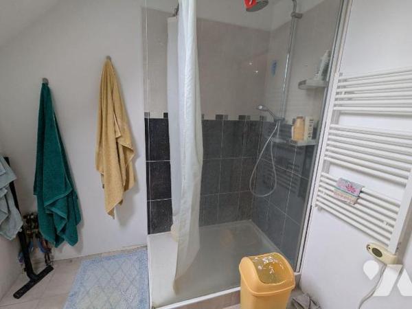 Maison à VENDRE - ARCISSES (28400) Margon - A 4MIN DE NOGENT-LE-ROTROU

Dans un environnement...