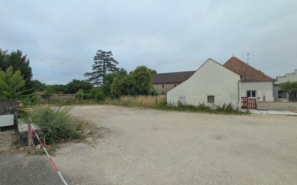 Terrain à vendre    Longecourt-en-Plaine