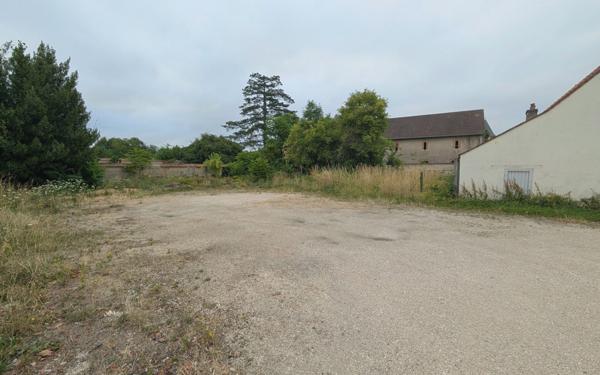 Terrain à vendre    Longecourt-en-Plaine