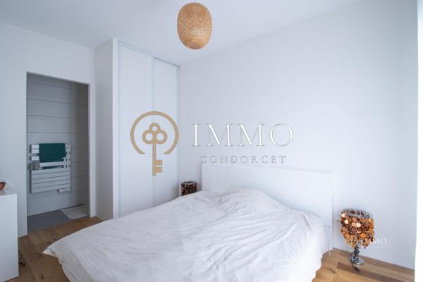 Maison moderne 7 pièces 178m²