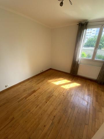 Appartement Drancy 3 pièce(s) 55.02 m2, cave, parking