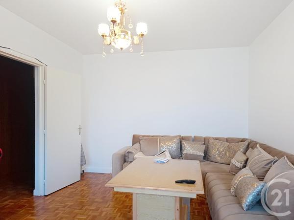 Appartement F2 à vendre  2 pièces - 45,82 m2 VAUX LE PENIL - 77