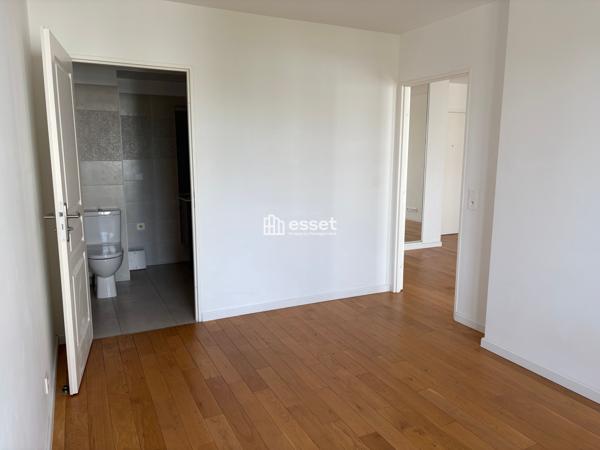 Location Appartement 2 pièces 42.8 m² - La Garenne-colombes 92250