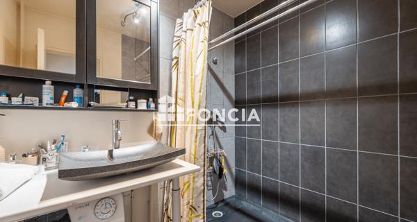 À vendre Appartement 2 pièces 46.44 m² - Paris 75019