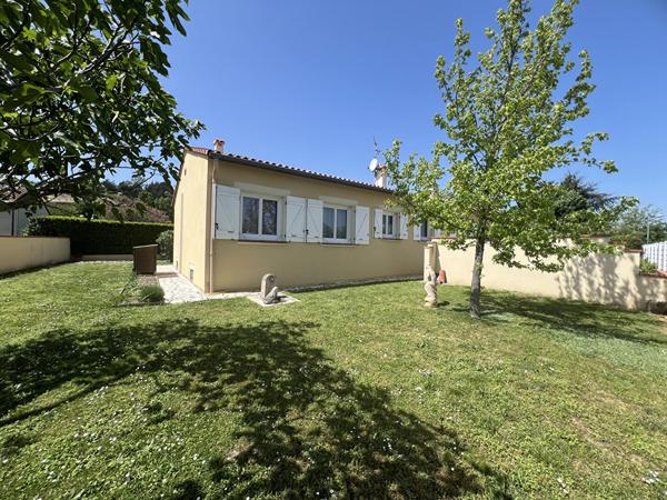 Castanet-Tolosan ! Maison T5 de plain-pied avec sous-sol intégral de 120 m²