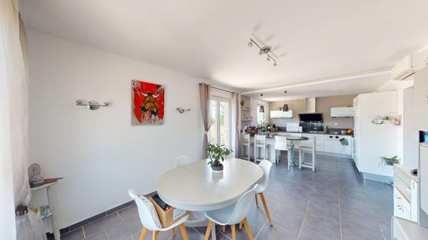 Castanet-Tolosan ! Maison T5 de plain-pied avec sous-sol intégral de 120 m²