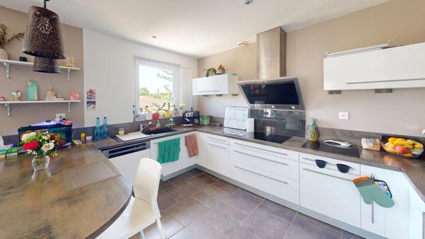 Castanet-Tolosan ! Maison T5 de plain-pied avec sous-sol intégral de 120 m²