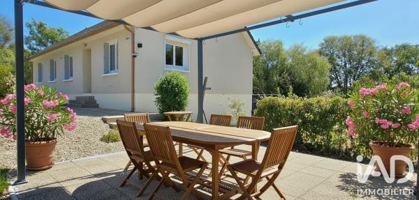 Maison à vendre 6 pièces 109 m² Saint-Amand-Montrond