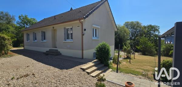 Maison à vendre 6 pièces 109 m² Saint-Amand-Montrond