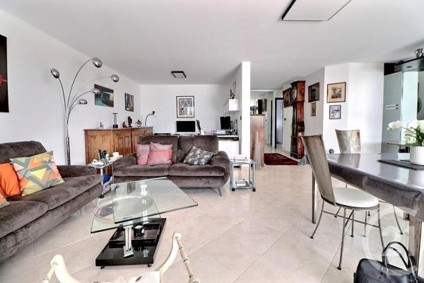 Appartement F4 à vendre  4 pièces - 100 m2 FREJUS - 83