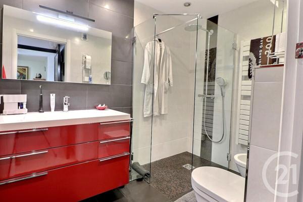 Appartement F4 à vendre  4 pièces - 100 m2 FREJUS - 83