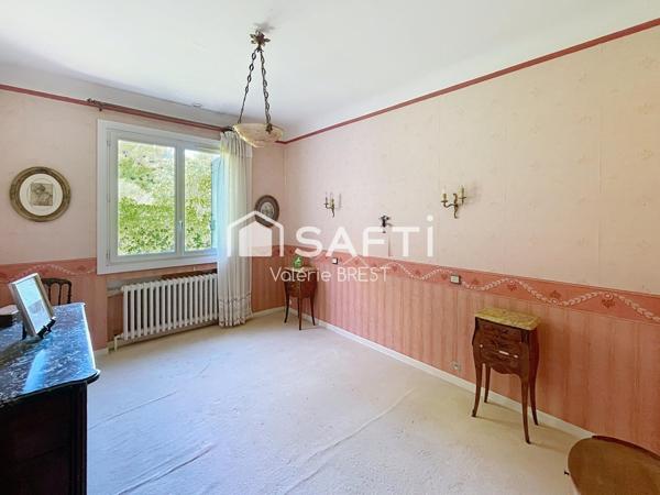 Maison individuelle, provençale- Terrain de 2300m2